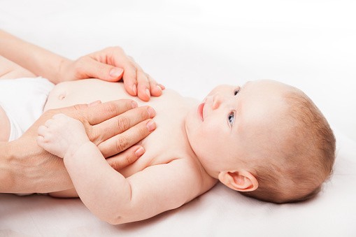 Read more about the article Benefits of Infant Massage