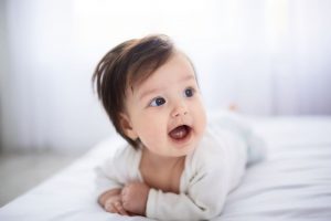 ciri-ciri tumbuh kembang bayi sehat, bayi, homecare kavacare