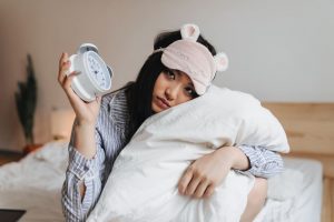 6 tips agar tidur nyenyak