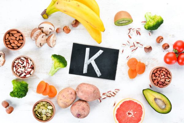 Vitamin K: Manfaat, Dosis, dan Sumber Terbaik