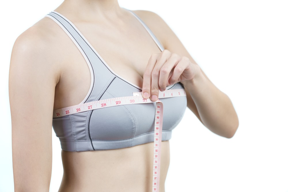 Read more about the article Breast Reduction: Prosedur dan Estimasi Biaya [2025]