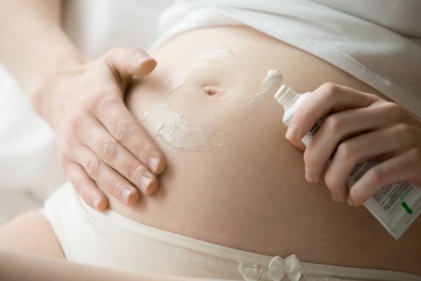 4 Cara Tepat Menghilangkan Stretch Mark