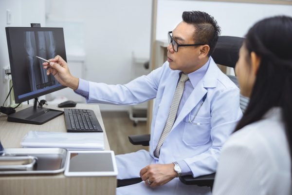 Mengenal 5 Jenis Teknologi Bedah Ortopedi