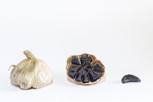 manfaat black garlic
