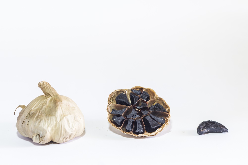 Read more about the article 8 Manfaat Black Garlic dan Bedanya dengan Bawang Putih Biasa