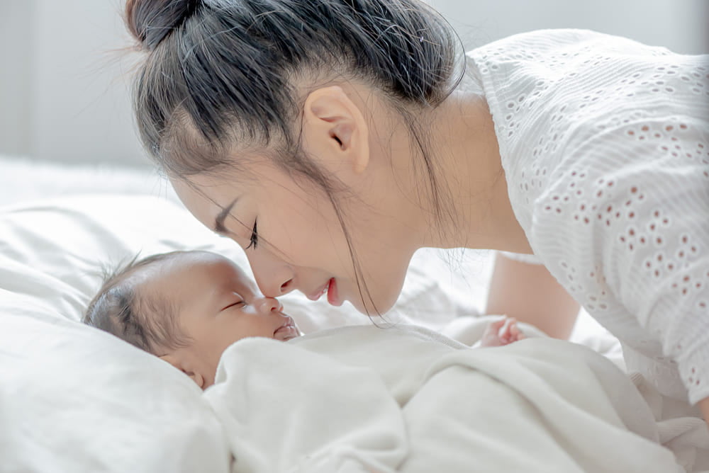 3 Cara Membantu Istri Menghadapi Baby Blues 7 membantu istri menghadapi baby blues, apa yang harus dilakukan suami jika istri mengalami baby blues