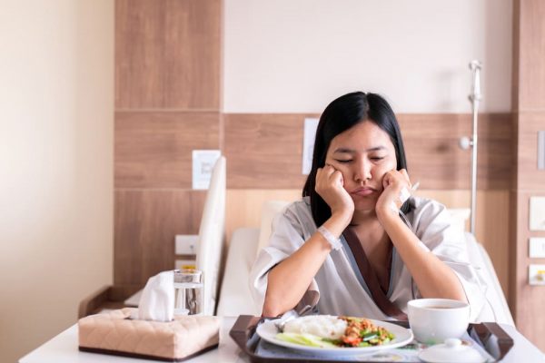 4 Tips Susah Makan saat Sakit, Harus Bagaimana?