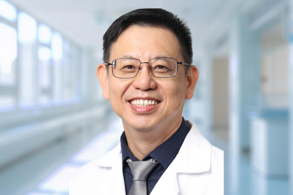 Dr. Deong Kee Kong, Jonathan: Top Dokter Spesialis THT di Penang Adventist Hospital