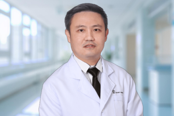 Dr. Khoo Say Chuan: Top Urologi di Island Hospital