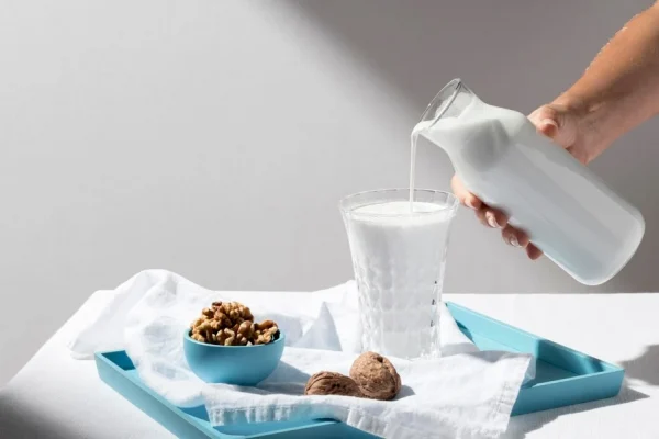 Mengapa Susu Full Cream Baik Dikonsumsi untuk Kesehatan?