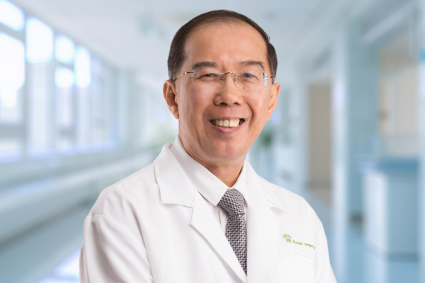 Dr. Damian Wong Nye Woh: Top Spesialis Gastrologi & Hepatologi di Island Hospital