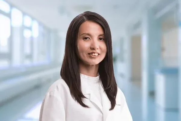 Dr. Leow Chai Hooi, Top Spesialis Paru di Island Hospital