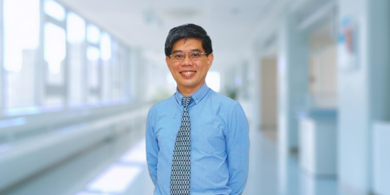 Read more about the article Dr. Lee Woo Guan: Ahli Bedah Ortopedi Terkemuka di KPJ Kuching Specialist Hospital