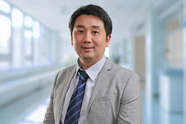 Dr. Ooi Chong Chien Top Dokter Urologi di Gleneagles Penang