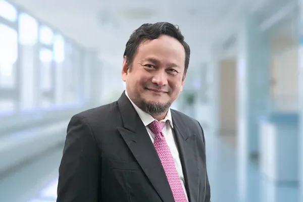 Datuk Dr. Rosli Mohd Ali Top Dokter Jantung Intervensi di CVSKL Malaysia