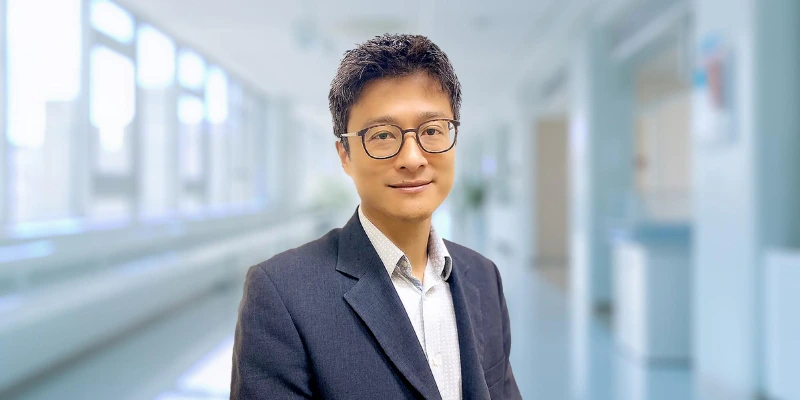 Read more about the article Dr. Tan Kong Hean Top Dokter Bedah Vaskular dan Endovaskular di CVSKL