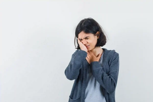 Apa Itu Penyakit Hashimoto dan Bagaimana Cara Mengatasinya?