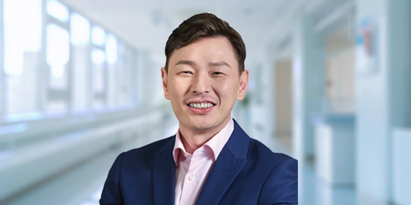 Read more about the article Dr Ng Char Hong, Top Spesialis Bedah Payudara di Hospital Picaso