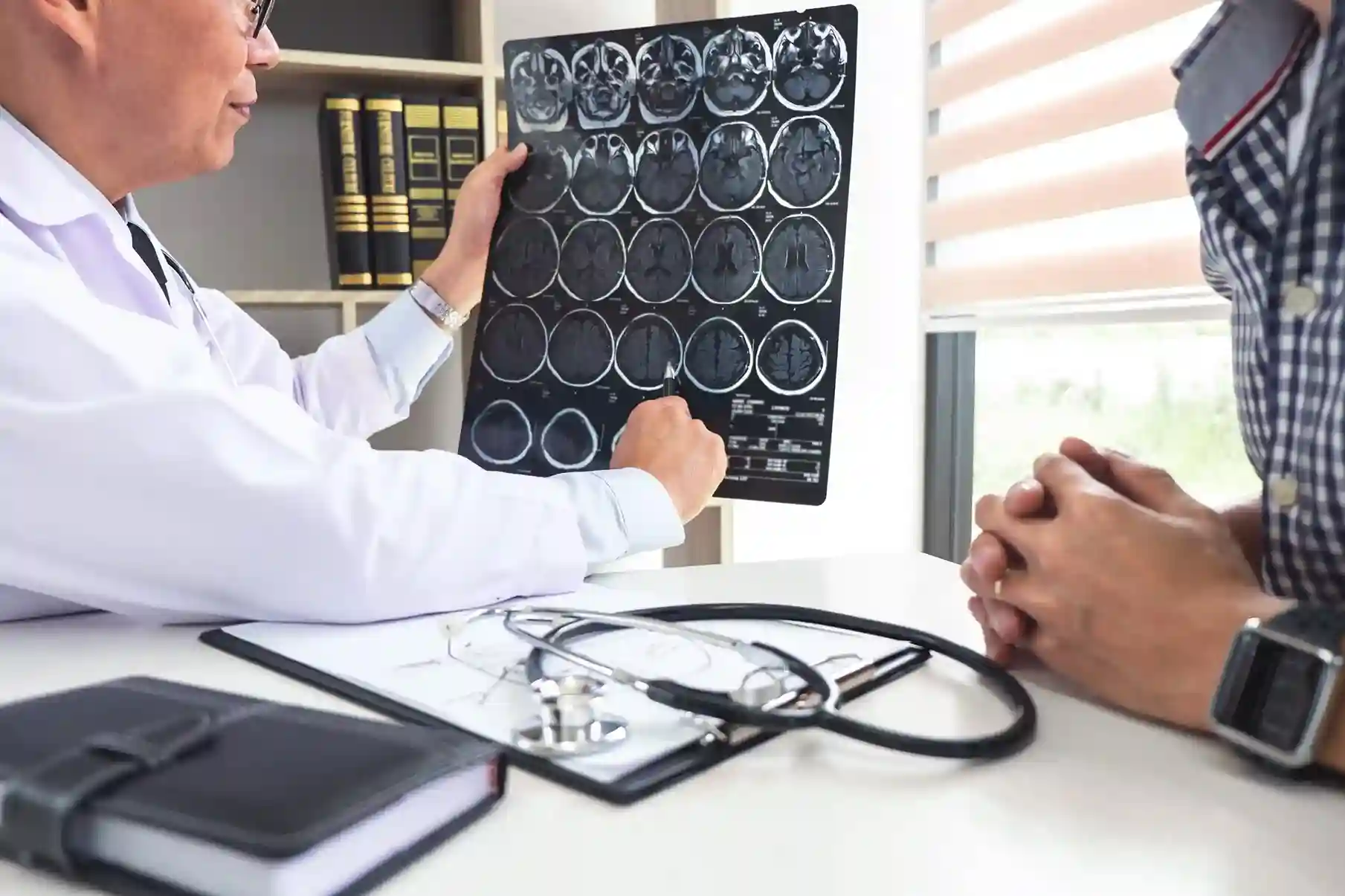 Artikel 7 Mengapa Screening Stroke Penting dan Bagaimana Screening Otak Membantu Mendeteksinya Lebih Dini Homecare Kavacare