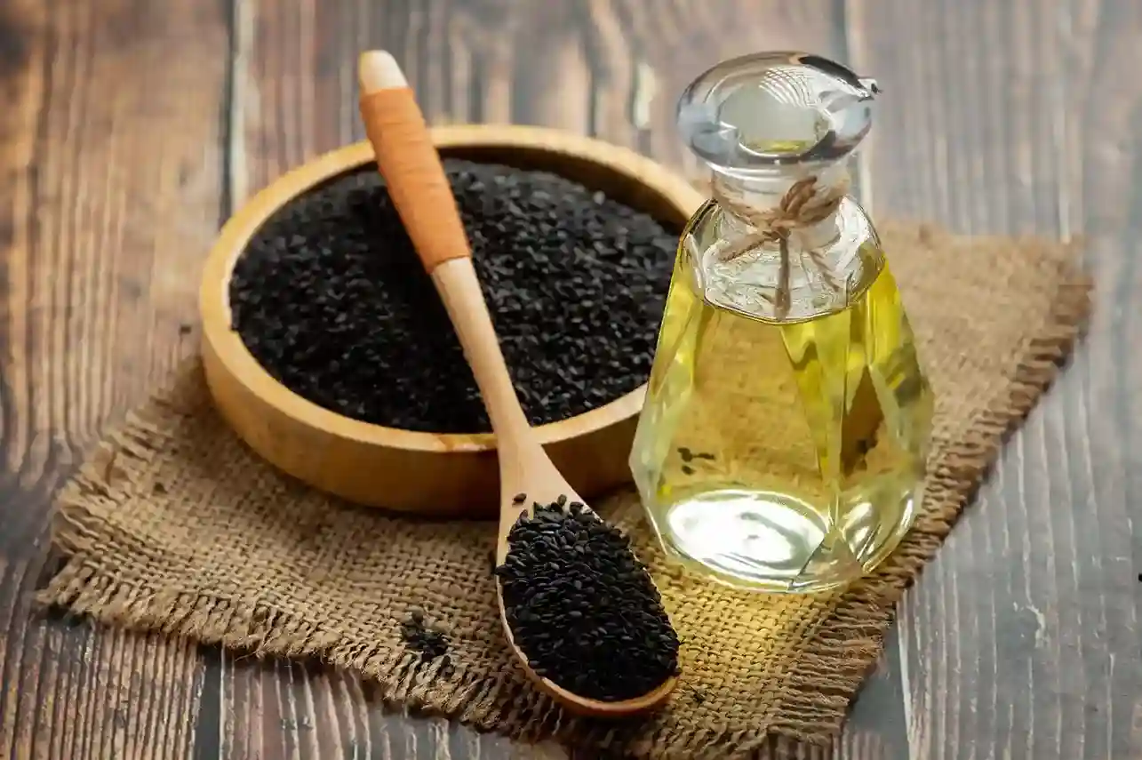 Read more about the article Apa Saja Efek Samping Habbatussauda Jika Diminum Setiap Hari?