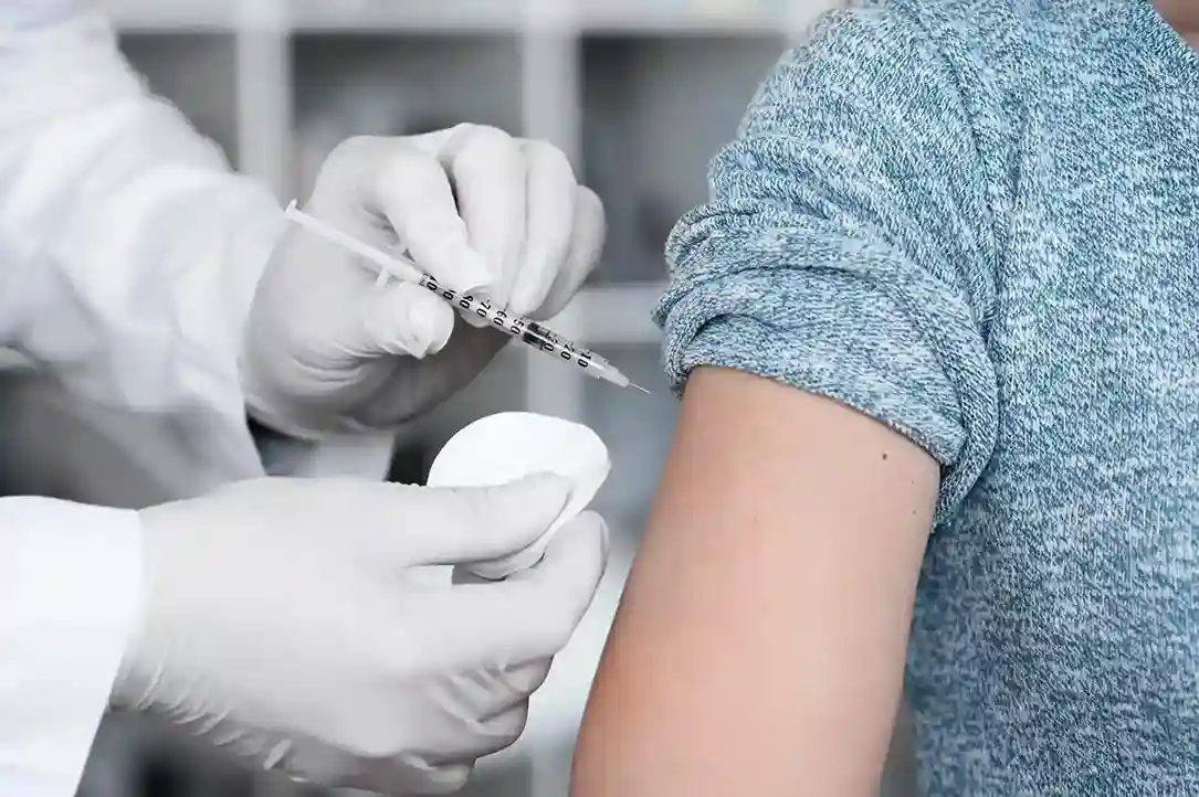 dr. Eddy Wiria, PhD's Insight 43 Apakah Vaksin Kanker Segera Bisa Menjadi Solusi Homecare Kavacare