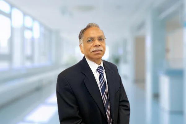 Dato’ Dr. Sahabudin Raja Mohamed Top Dokter Urologi di Gleneagles Hospital Kuala Lumpur dan Prince Court Medical Centre