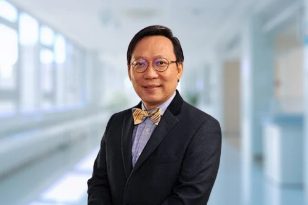 Dato’ Dr Simon Lo Top Kardiologi Intervensional di Gleneagles Hospital Penang