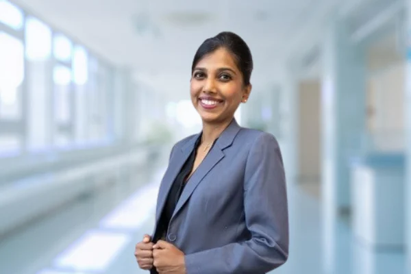 Dr Annamalar Muthu Top Dokter Kardiologi di Gleneagles Hospital Penang