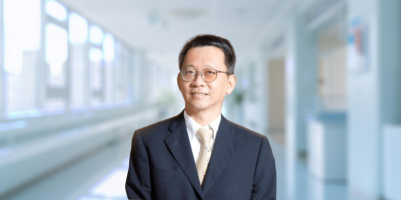 Read more about the article Dr. Mathew Tung Yu Yee Top Dokter Bedah Saraf di Gleneagles Medical Centre Singapura