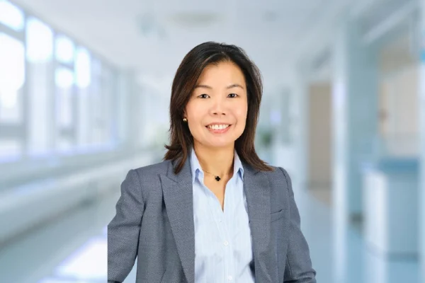 Dr Lim Hui Fang Top Dokter Spesialis Paru di Gleneagles Medical Centre