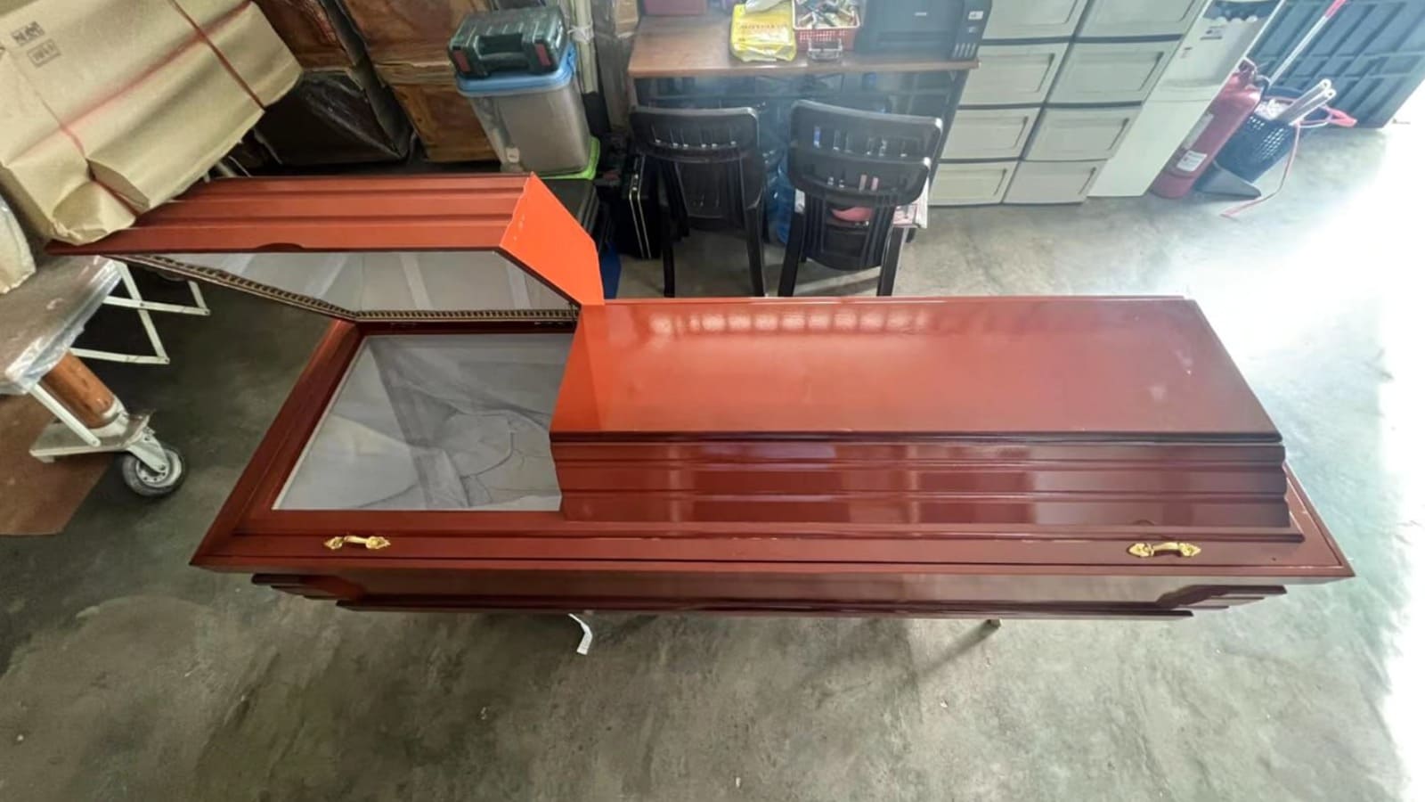 Layanan Cargo Jenazah 33 Layanan Cargo Jenazah