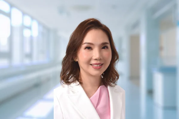 Dr Ho Chin Ching Jean Top Dokter Kulit di Mount Elizabeth Hospital