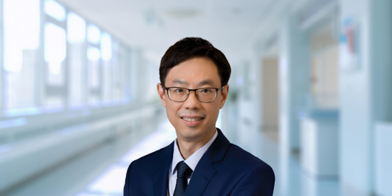 Read more about the article Dr Lie Kwok Ying Top Dokter Spesialis Urologi di Gleneagles Hospital Singapura