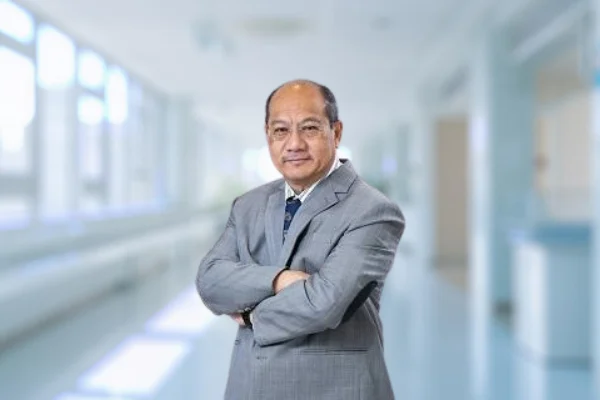 Dr. Abdul Malik Mohamed Hussein Top Dokter Ortopedi di Damansara Specialist Hospital 2