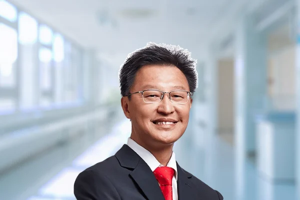 Dr Kwan Keat Leong Top Dokter Bedah Gastrointestinal di Thomson Hospital Damansara
