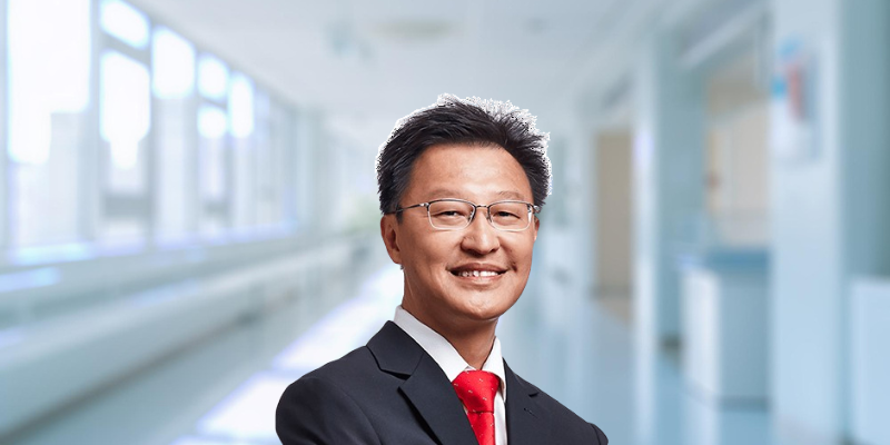 Read more about the article Dr Kwan Keat Leong Top Dokter Bedah Gastrointestinal di Thomson Hospital Damansara