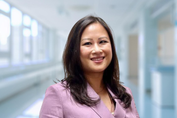 Dr Melissa Tan Ley Hui Top Dokter Bedah Payudara di Prince Court Medical Centre