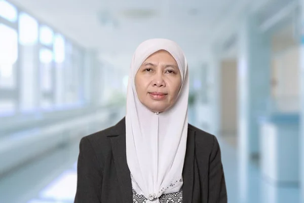 Dr Sarinah Basro Top Dokter Bedah Payudara dan Endokrin di Prince Court Medical Centre