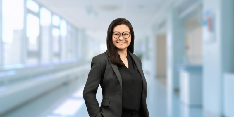 Read more about the article Dr. Yang Shiwen Valerie Top Dokter Onkologi di Mount Alvernia Hospital
