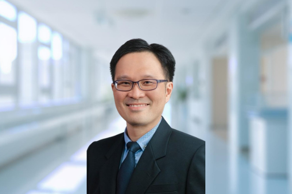 Dr Benjamin Chuah Top Dokter Onkologi Kanker Gastrointestinal di Mount Alvernia Hospital